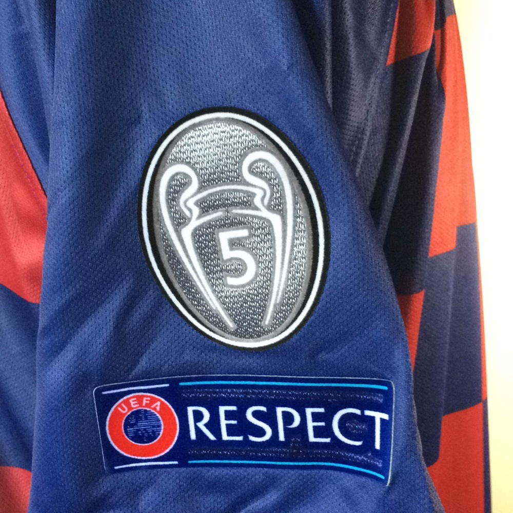 Barcelona Home Jersey-OPEN TO OFFERS!😊💵💵 - Picture 8 of 12